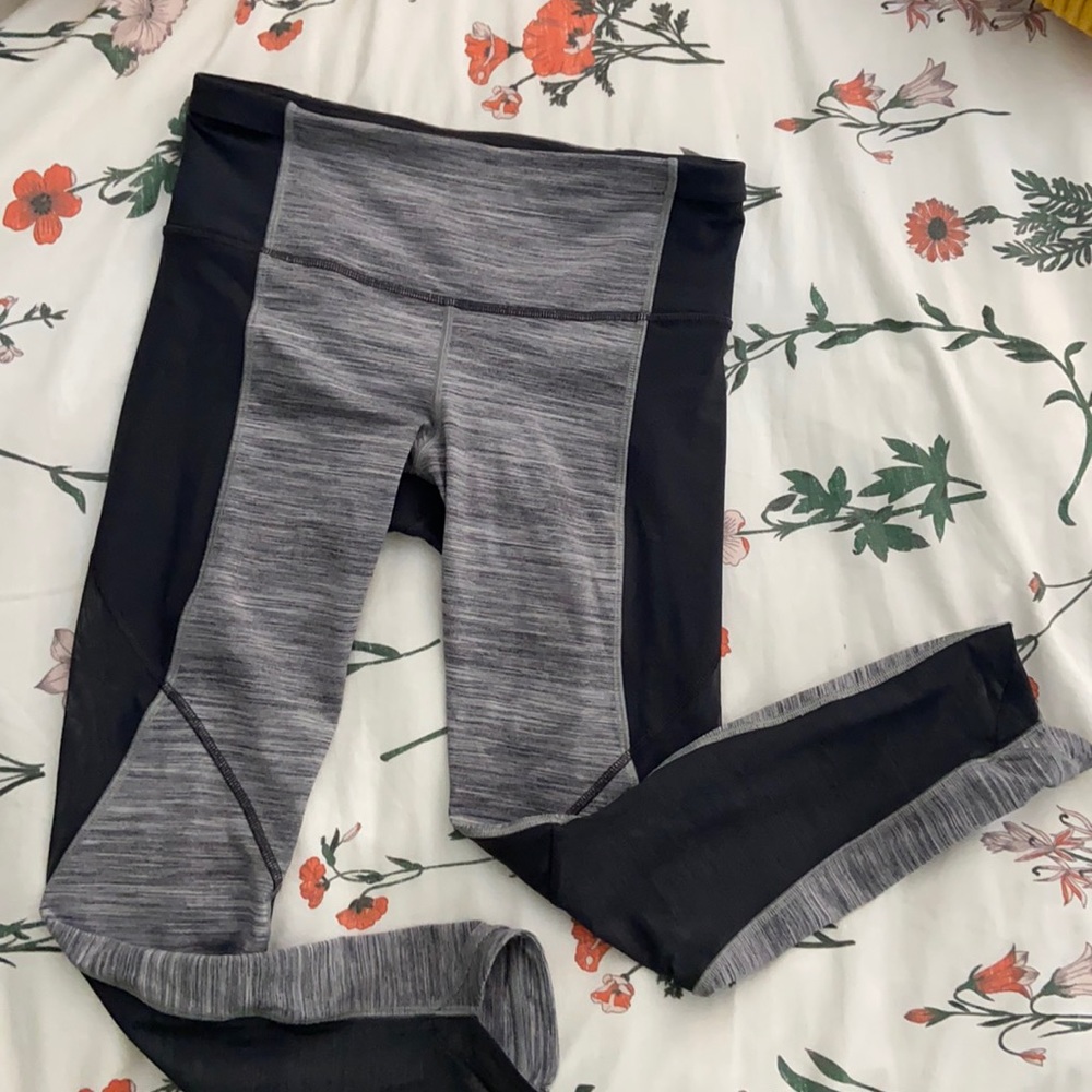 Lululemon grey leggings